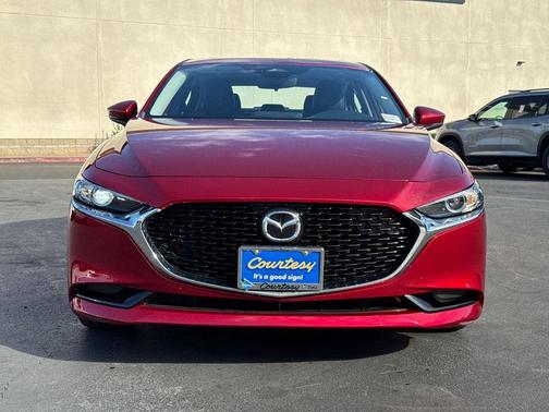 2025 Mazda Mazda3 FWD w/Preferred Package