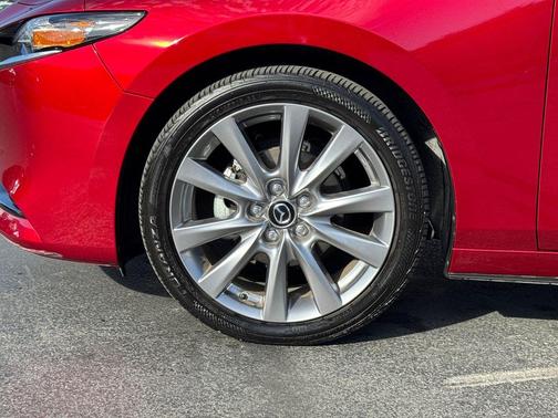 2025 Mazda Mazda3 FWD w/Preferred Package