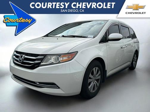 White Diamond Pearl 2016 Honda Odyssey EX-L