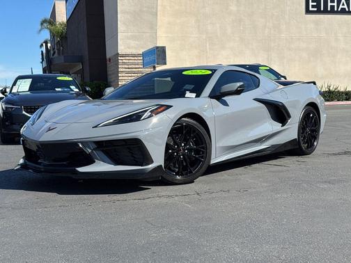 2024 Chevrolet Corvette Stingray w/2LT