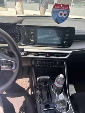 White Pearl 2021 Kia K5 LXS
