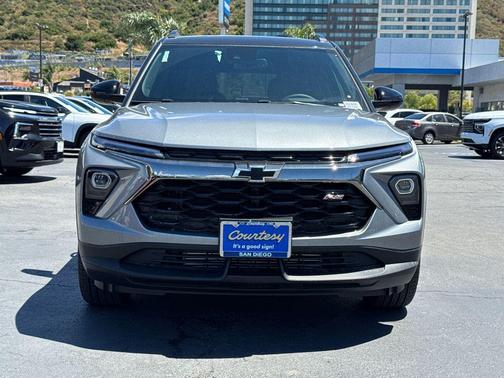 Sterling Gray Metallic 2026 Chevrolet Trailblazer RS