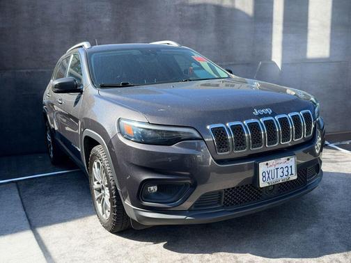 2021 Jeep Cherokee Latitude Lux