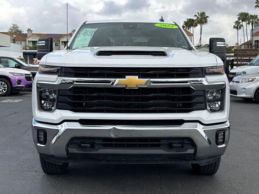 2025 Chevrolet Silverado 2500 LT