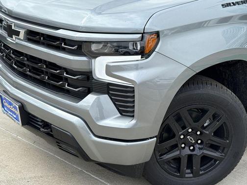Sterling Gray Metallic 2026 Chevrolet Silverado 1500 RST