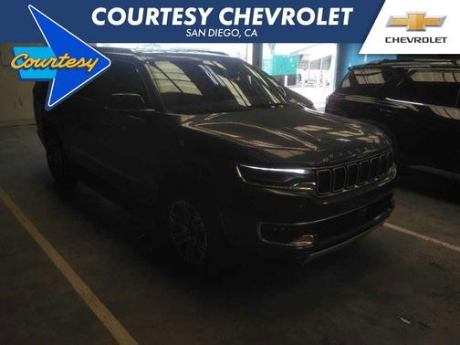 Metallic 2024 Jeep Wagoneer L Series II