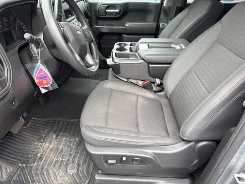 Sterling Gray Metallic 2026 Chevrolet Silverado 1500 Custom