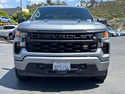 Sterling Gray Metallic 2026 Chevrolet Silverado 1500 Custom