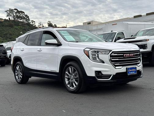 2022 GMC Terrain SLT