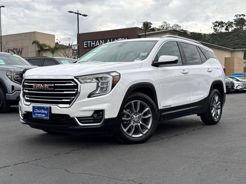 2022 GMC Terrain SLT