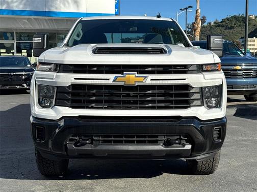 2026 Chevrolet Silverado 2500 Custom