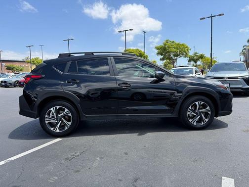 Crystal Black Silica 2025 Subaru Crosstrek Premium