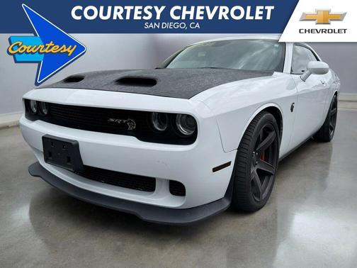 White Knuckle Clearcoat 2019 Dodge Challenger SRT Hellcat