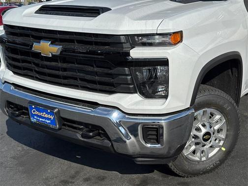 2026 Chevrolet Silverado 2500 WT
