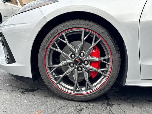 2026 Chevrolet Corvette Stingray w/2LT