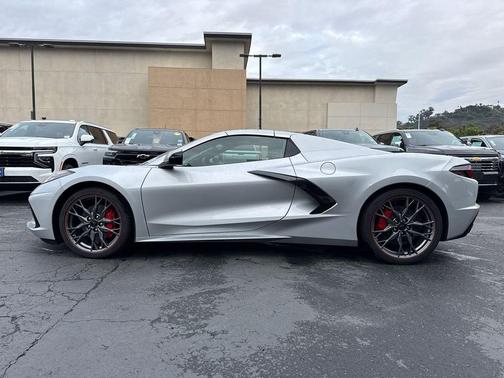 2026 Chevrolet Corvette Stingray w/2LT