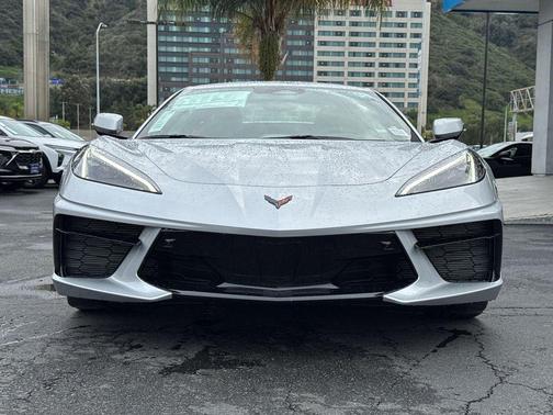 2026 Chevrolet Corvette Stingray w/2LT