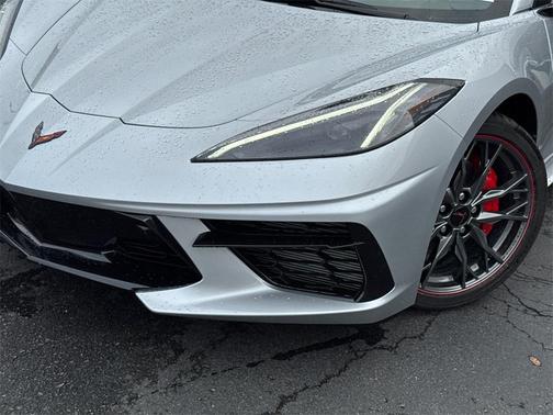 2026 Chevrolet Corvette Stingray w/2LT