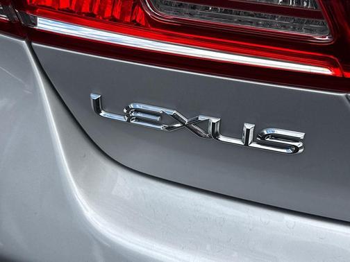 Silver 2010 Lexus ES 350