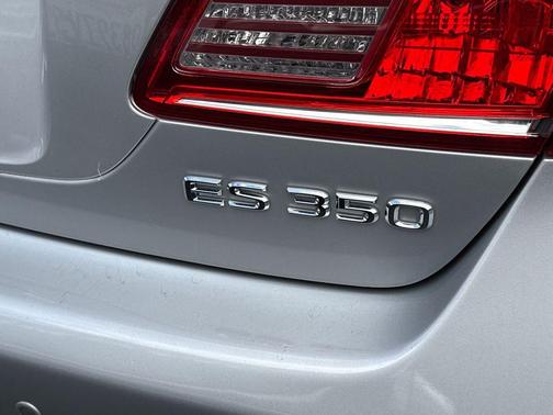 Silver 2010 Lexus ES 350