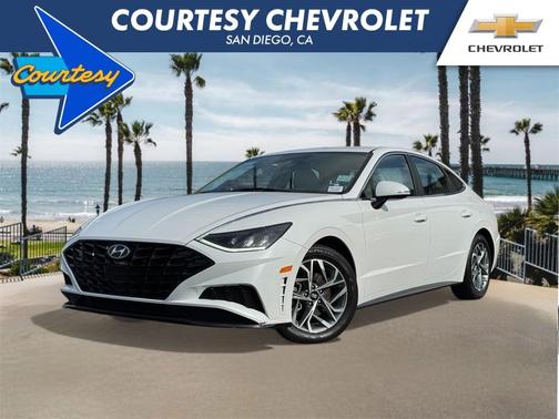 2023 Hyundai SONATA SEL