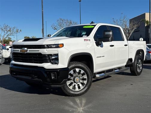 2025 Chevrolet Silverado 2500 Custom