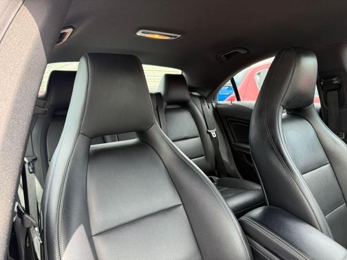White 2016 Mercedes-Benz CLA-Class Base