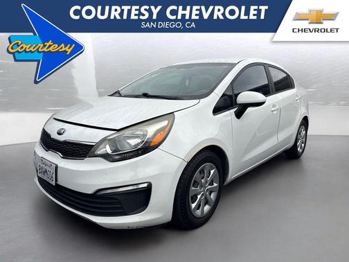 Clear White 2016 Kia Rio EX