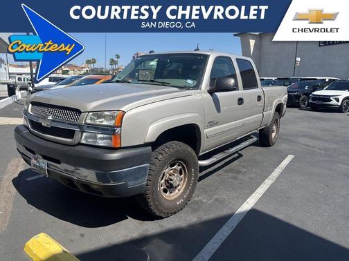 Silver Birch Metallic 2004 Chevrolet Silverado 2500 LT H/D Crew Cab