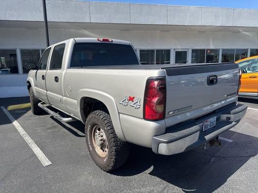 Silver Birch Metallic 2004 Chevrolet Silverado 2500 LT H/D Crew Cab