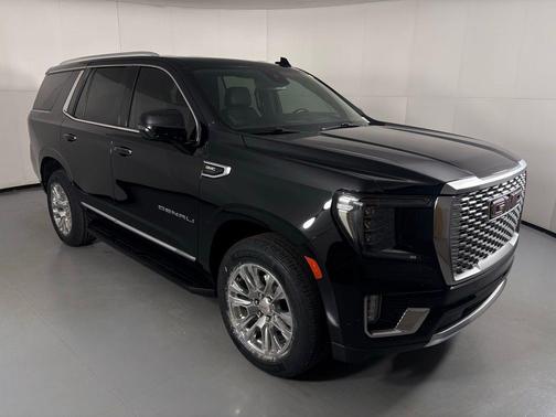 Onyx Black 2024 GMC Yukon Denali