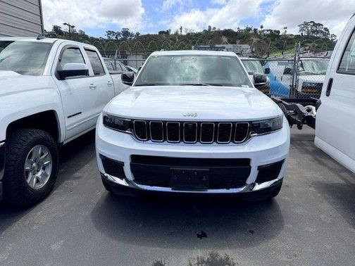Bright White Clearcoat 2024 Jeep Grand Cherokee L Limited