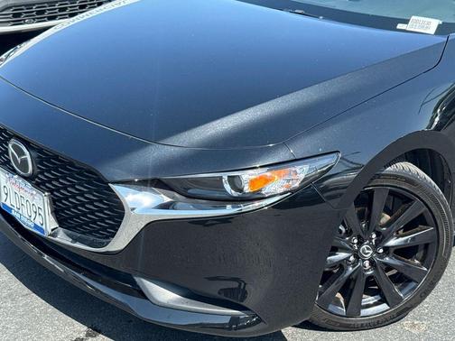 Jet Black 2024 Mazda Mazda3 FWD w/Select Package