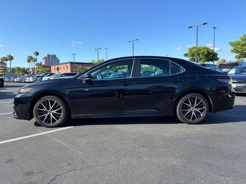 Midnight Black Metallic 2023 Toyota Camry SE