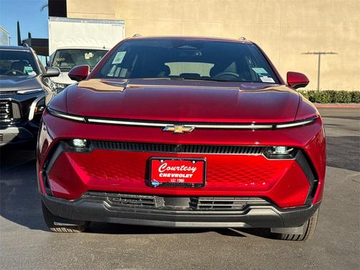 2026 Chevrolet Equinox EV LT 2