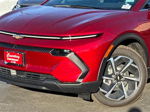 2026 Chevrolet Equinox EV LT 2