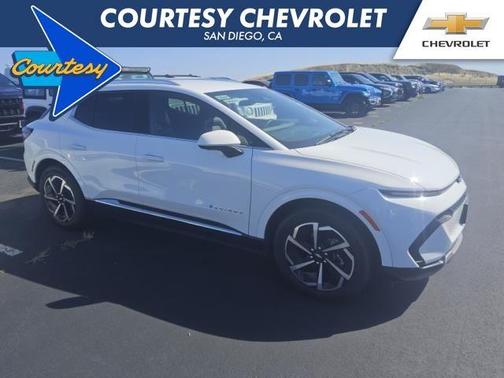 Summit White 2025 Chevrolet Equinox EV LT