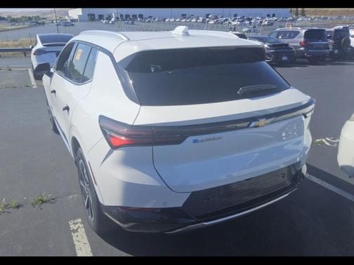Summit White 2025 Chevrolet Equinox EV LT