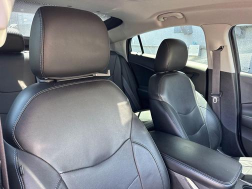 Heather Gray Metallic 2017 Chevrolet Volt Premier
