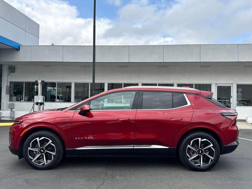 2025 Chevrolet Equinox EV LT