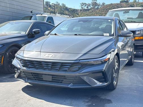 Gray 2025 Hyundai ELANTRA Limited