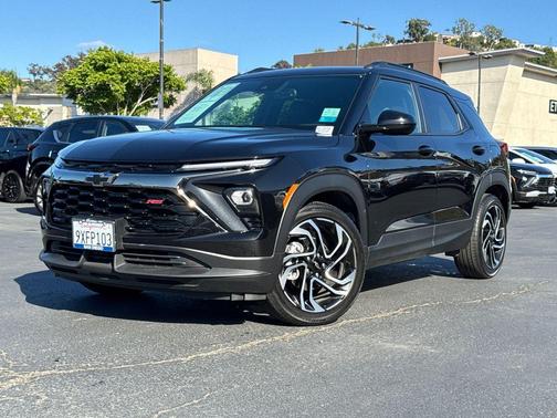 Mosaic Black Metallic 2026 Chevrolet Trailblazer RS