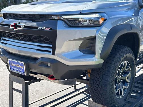 Sterling Gray Metallic 2026 Chevrolet Colorado ZR2
