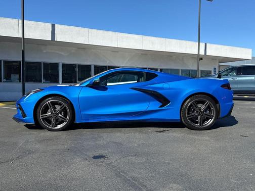 2026 Chevrolet Corvette Stingray w/1LT