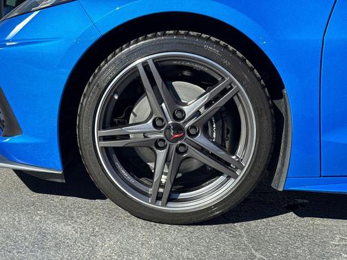 2026 Chevrolet Corvette Stingray w/1LT