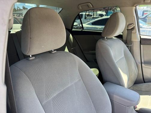 Black 2012 Toyota Corolla