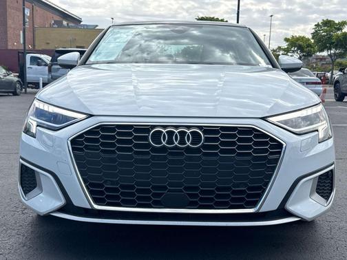 Glacier White Metallic 2024 Audi A3 40 Premium