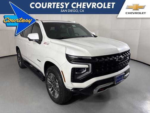 Iridescent Pearl Tricoat 2025 Chevrolet Tahoe Z71
