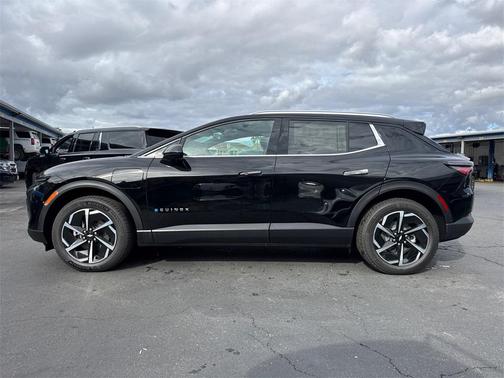 2026 Chevrolet Equinox EV LT 2