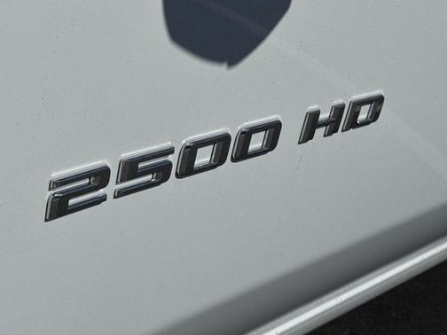 Summit White 2026 Chevrolet Silverado 2500 WT